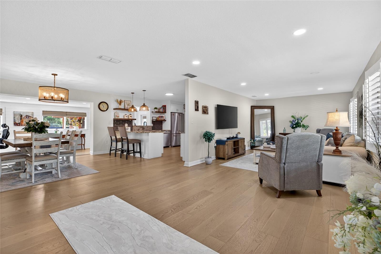 Image 9 of 55 For 2932 Chitty Road