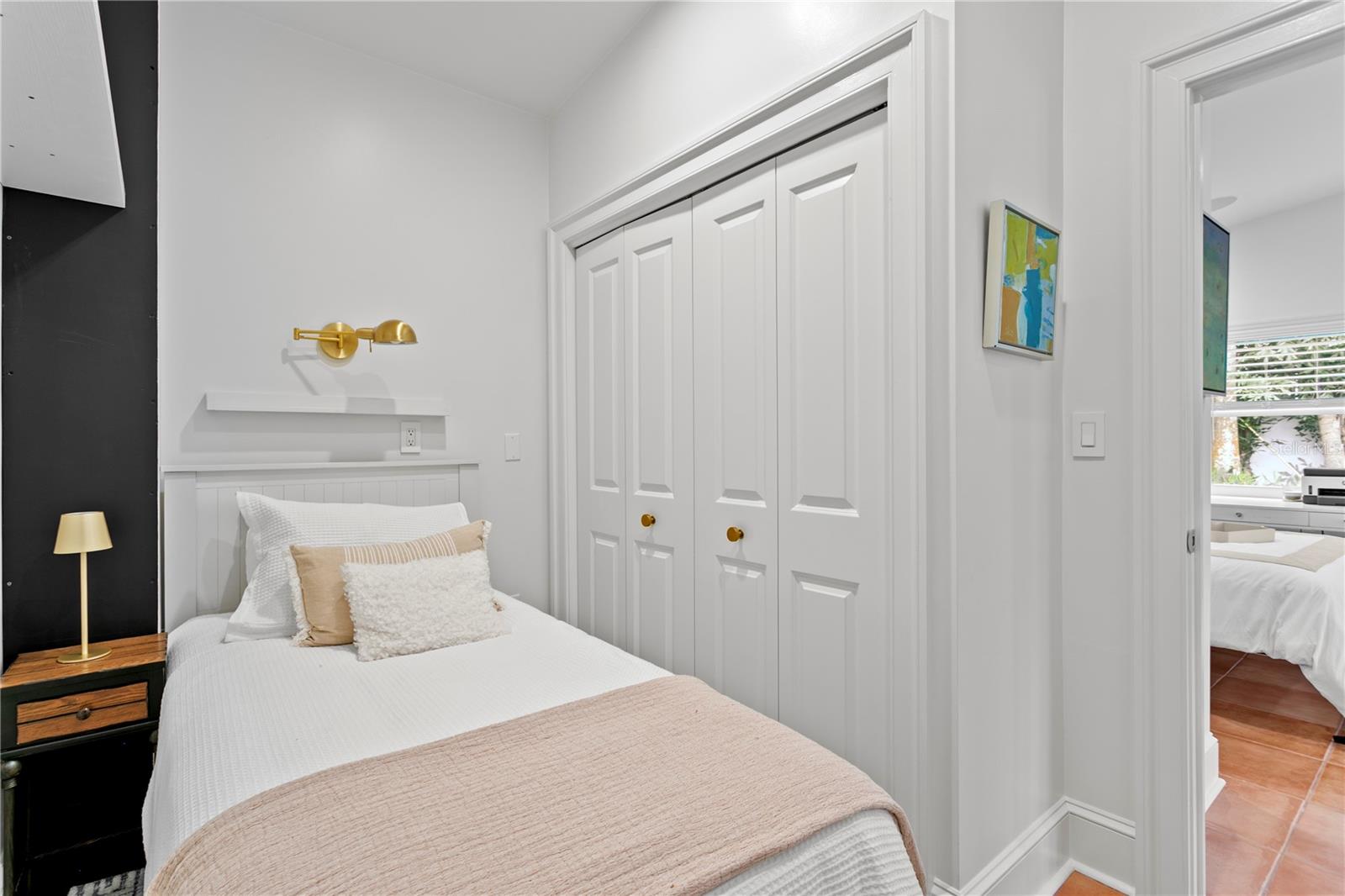 Image 28 of 47 For 111 Estado Way Ne