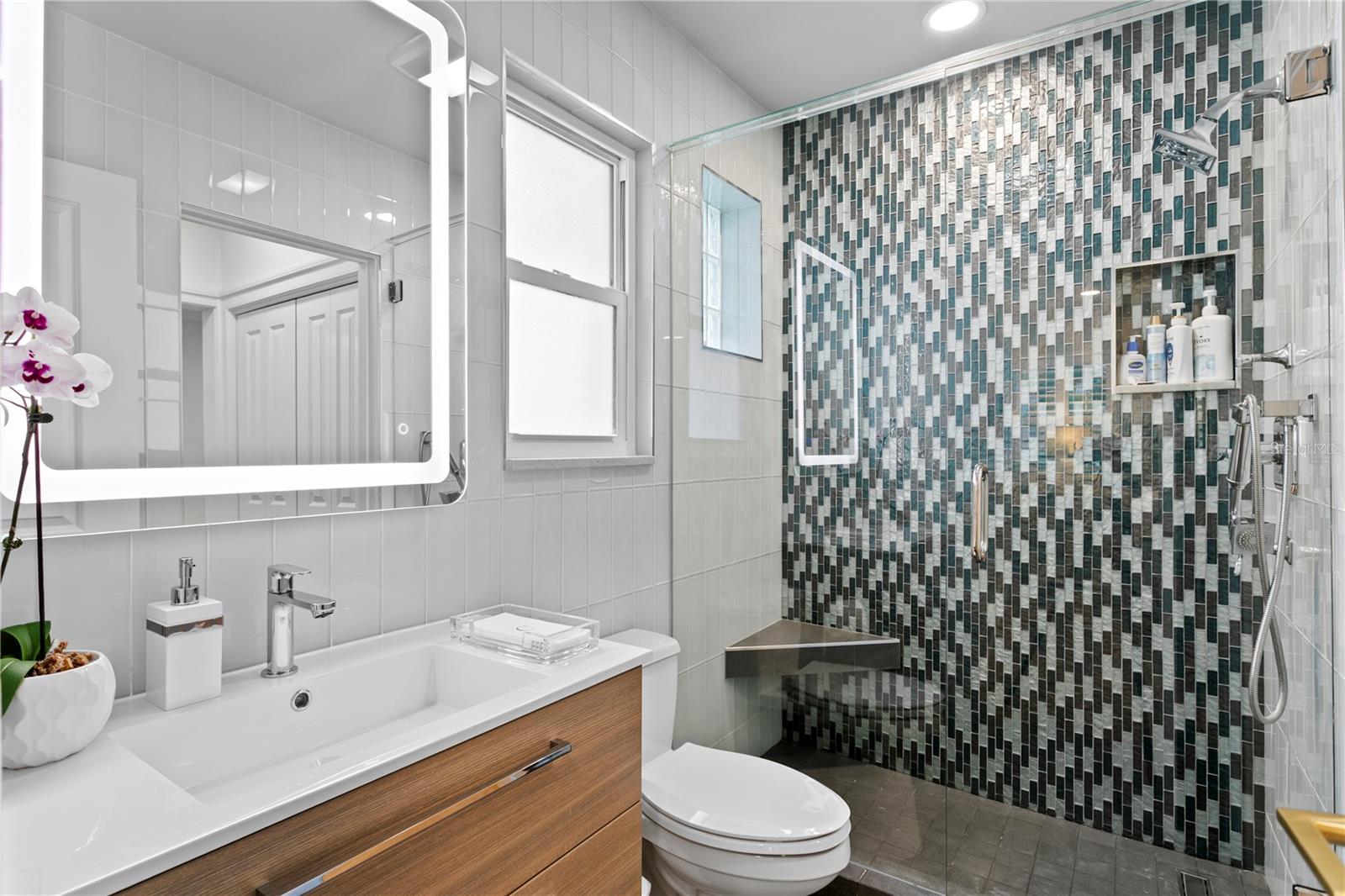 Image 35 of 47 For 111 Estado Way Ne