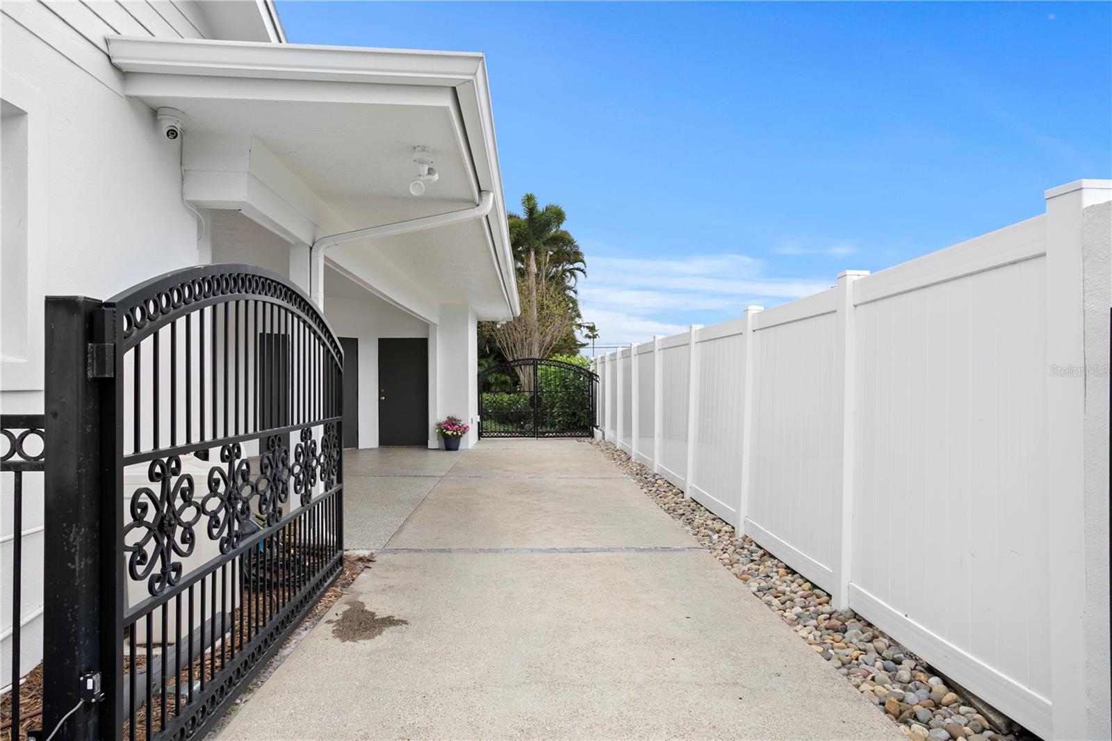 Image 41 of 47 For 111 Estado Way Ne