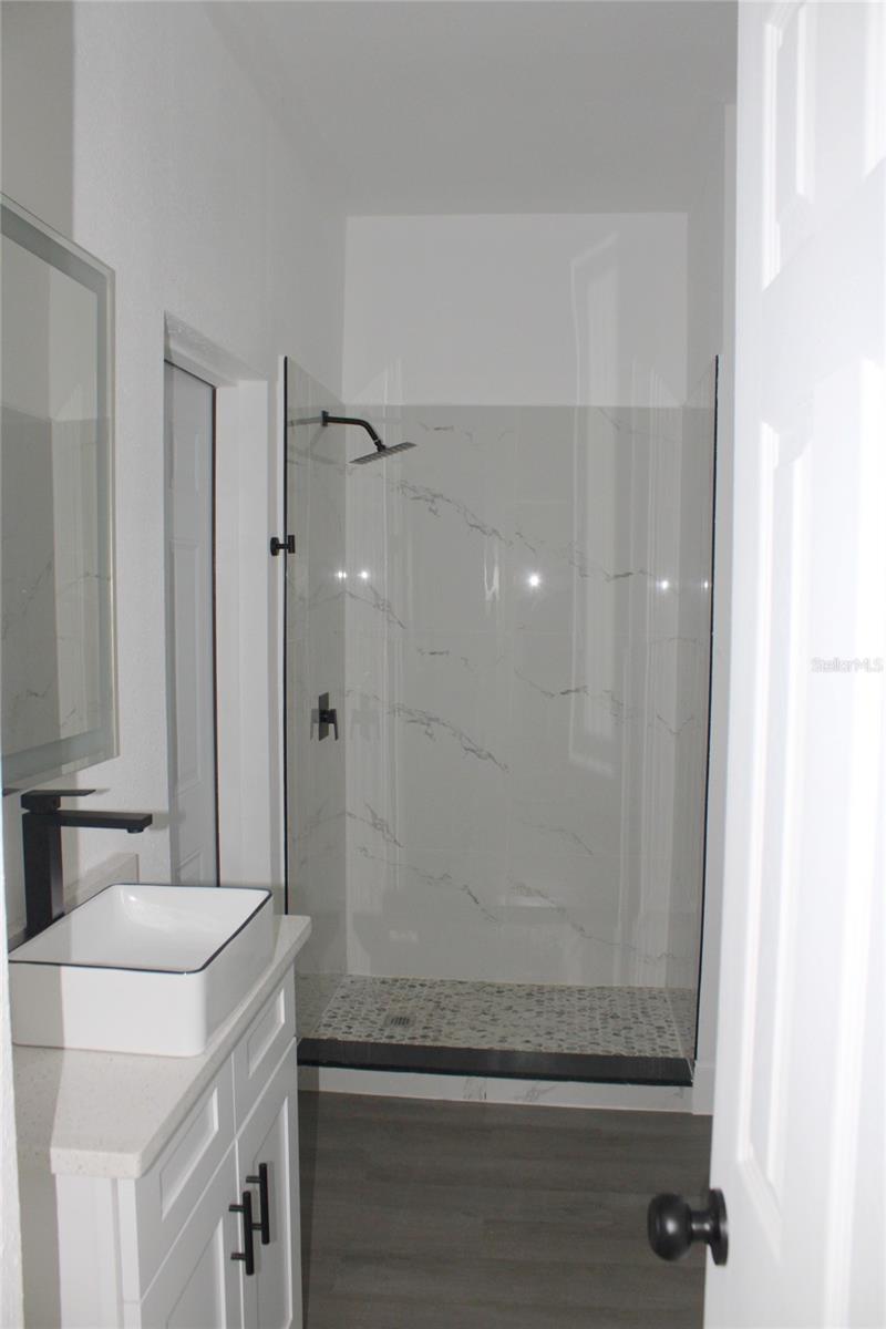 Image 15 of 19 For 2708 Elm Street