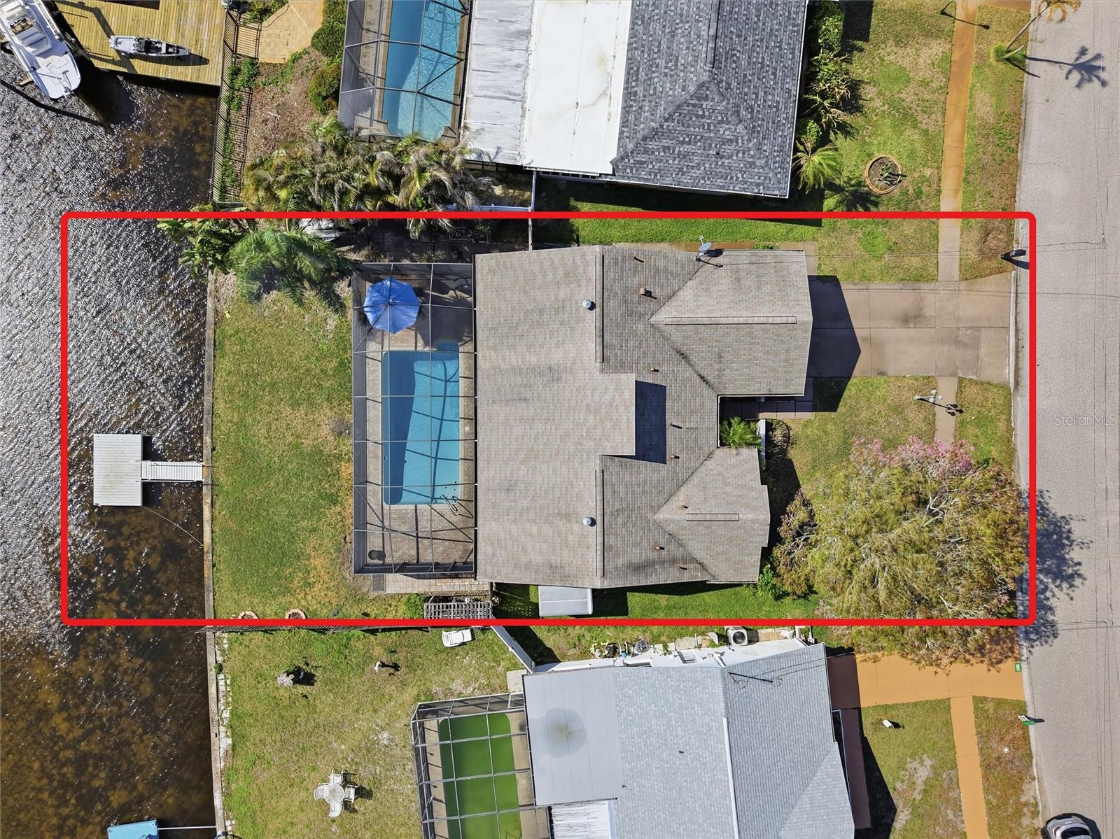 Listing photo id 8 for 1326 Flotilla Drive