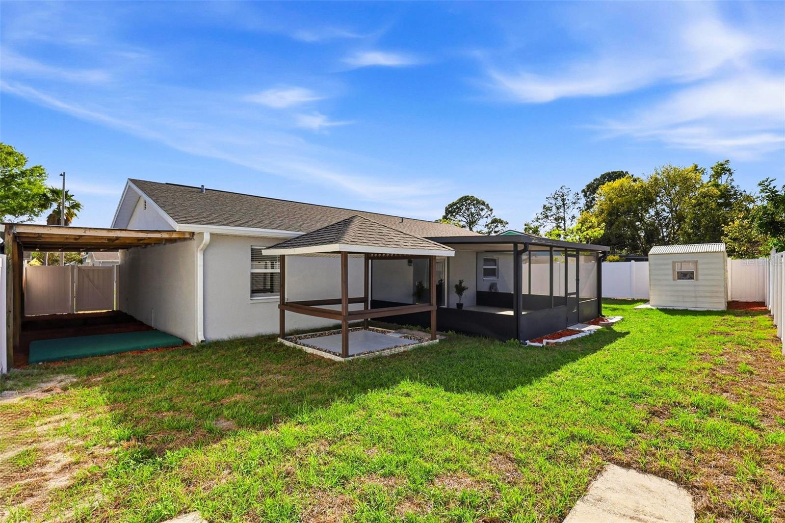 Image 17 of 65 For 10918 Tailfeather Court