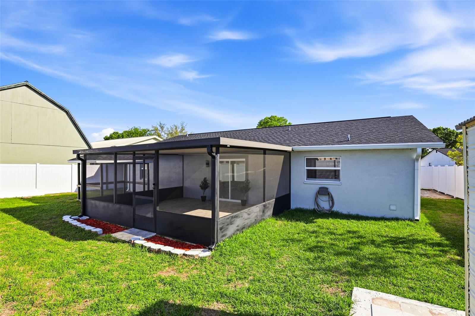 Image 18 of 65 For 10918 Tailfeather Court