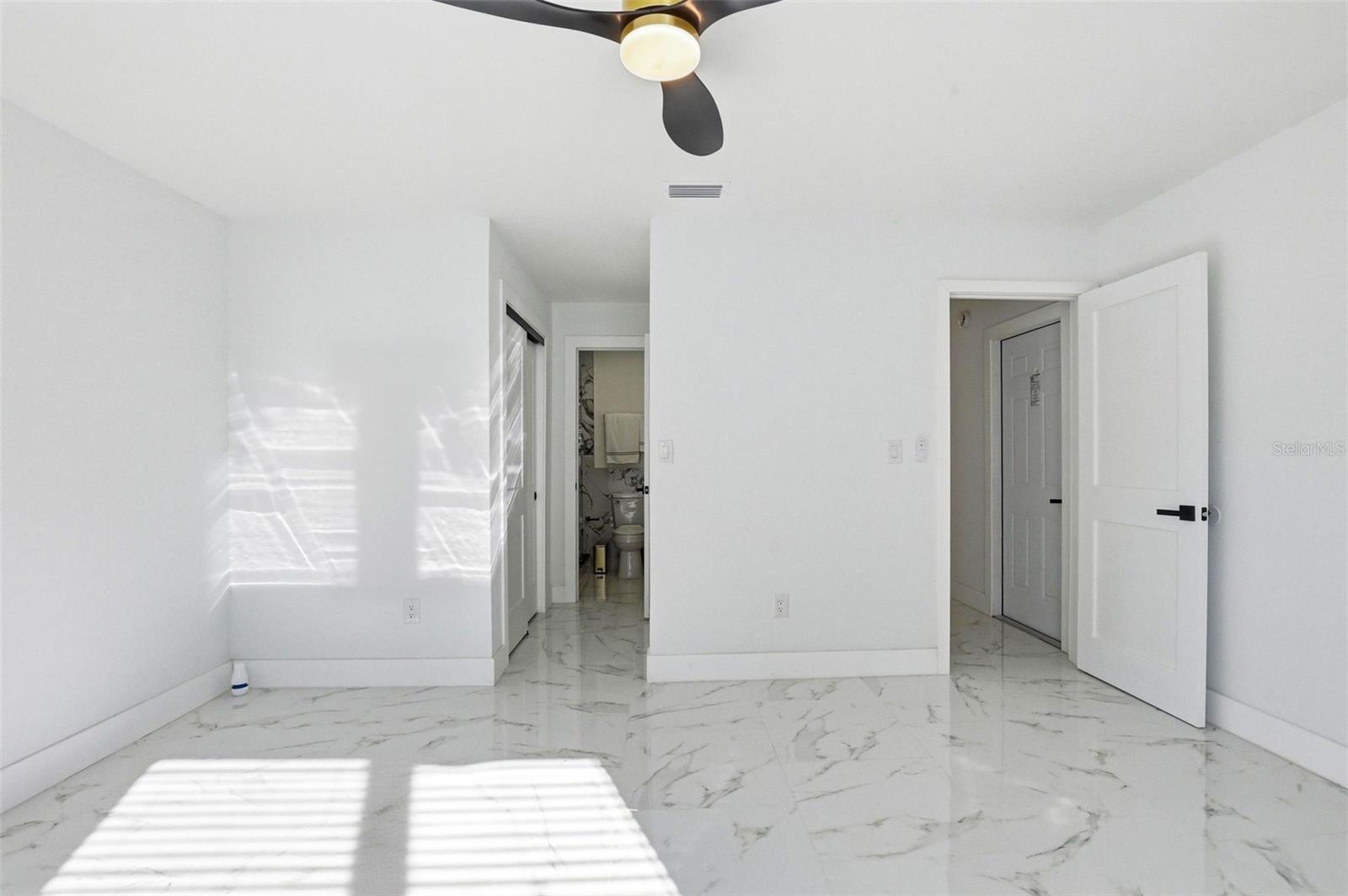 Image 51 of 65 For 10918 Tailfeather Court