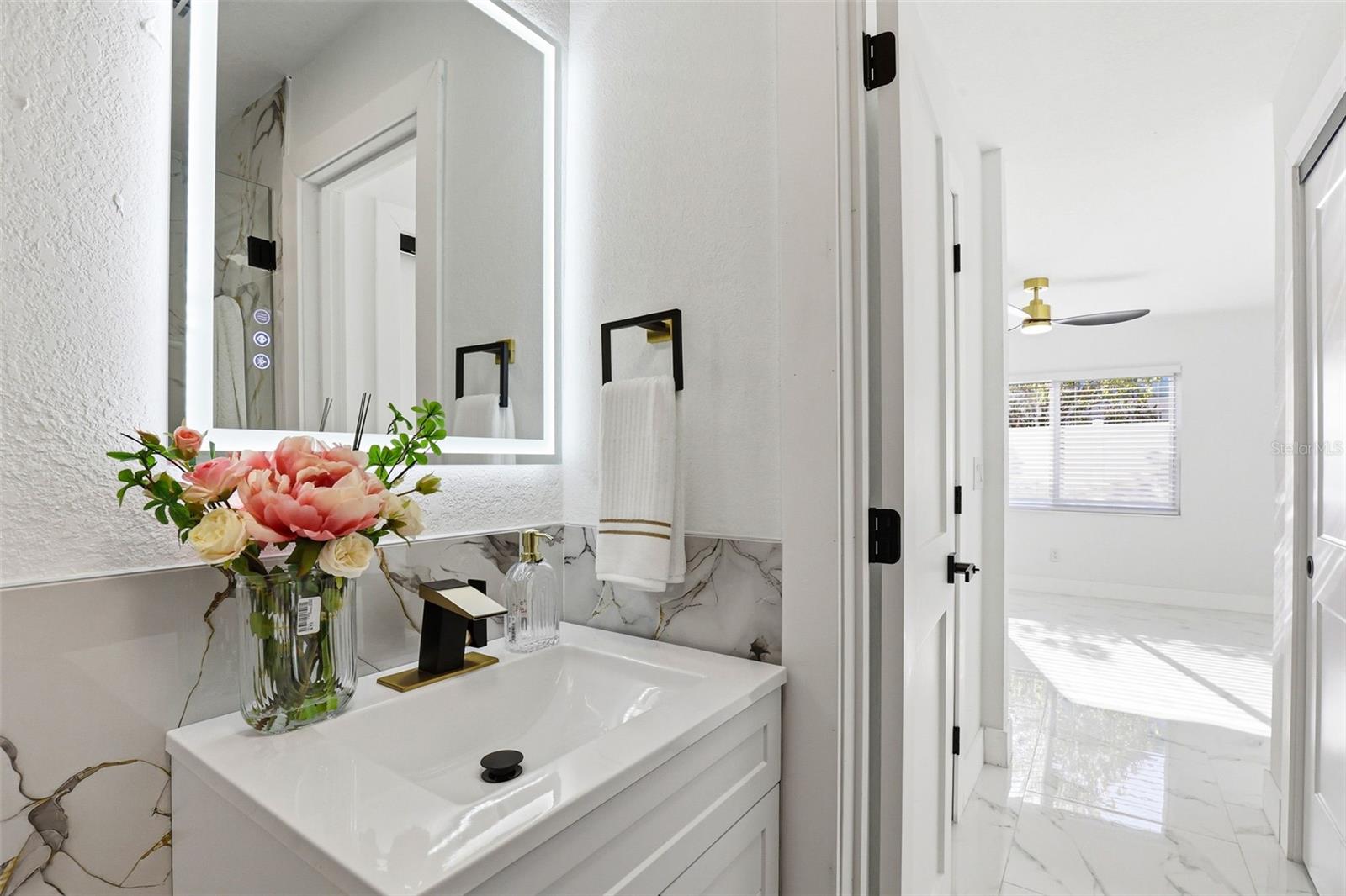 Image 64 of 65 For 10918 Tailfeather Court