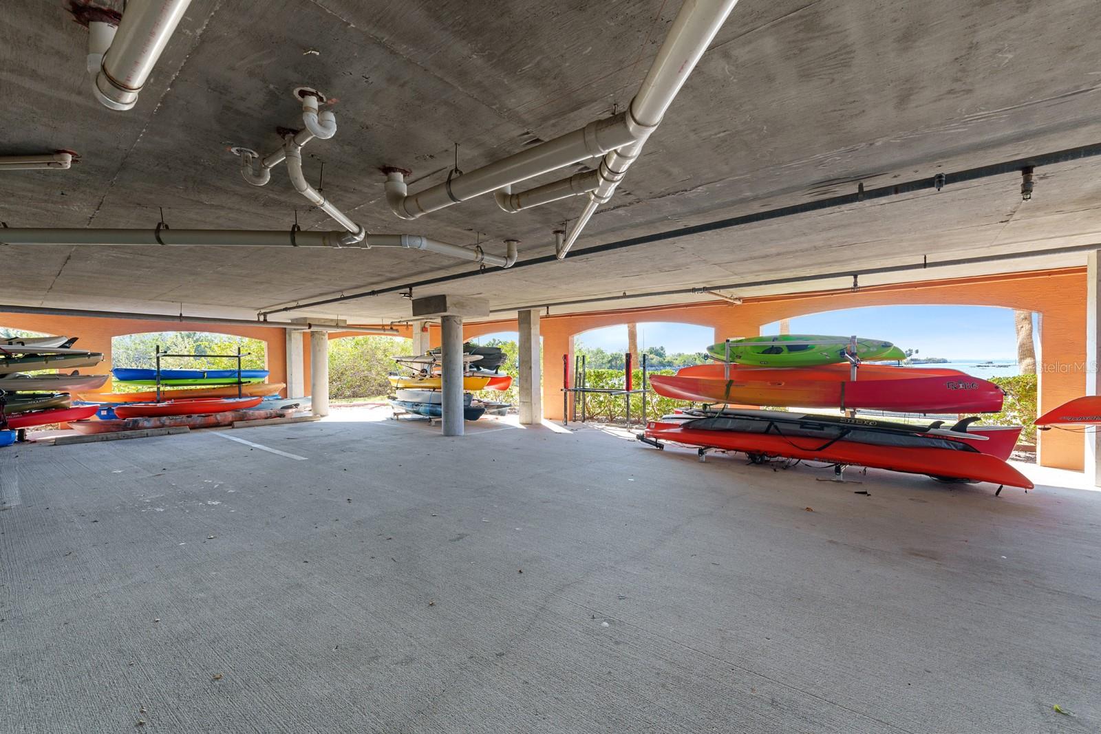 Image 33 of 45 For 5000 Culbreath Key Way 4303