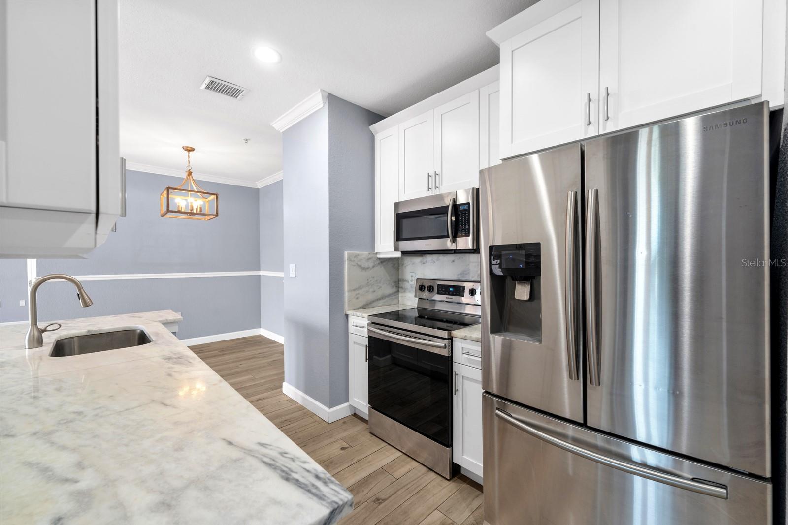 Image 8 of 45 For 5000 Culbreath Key Way 4303