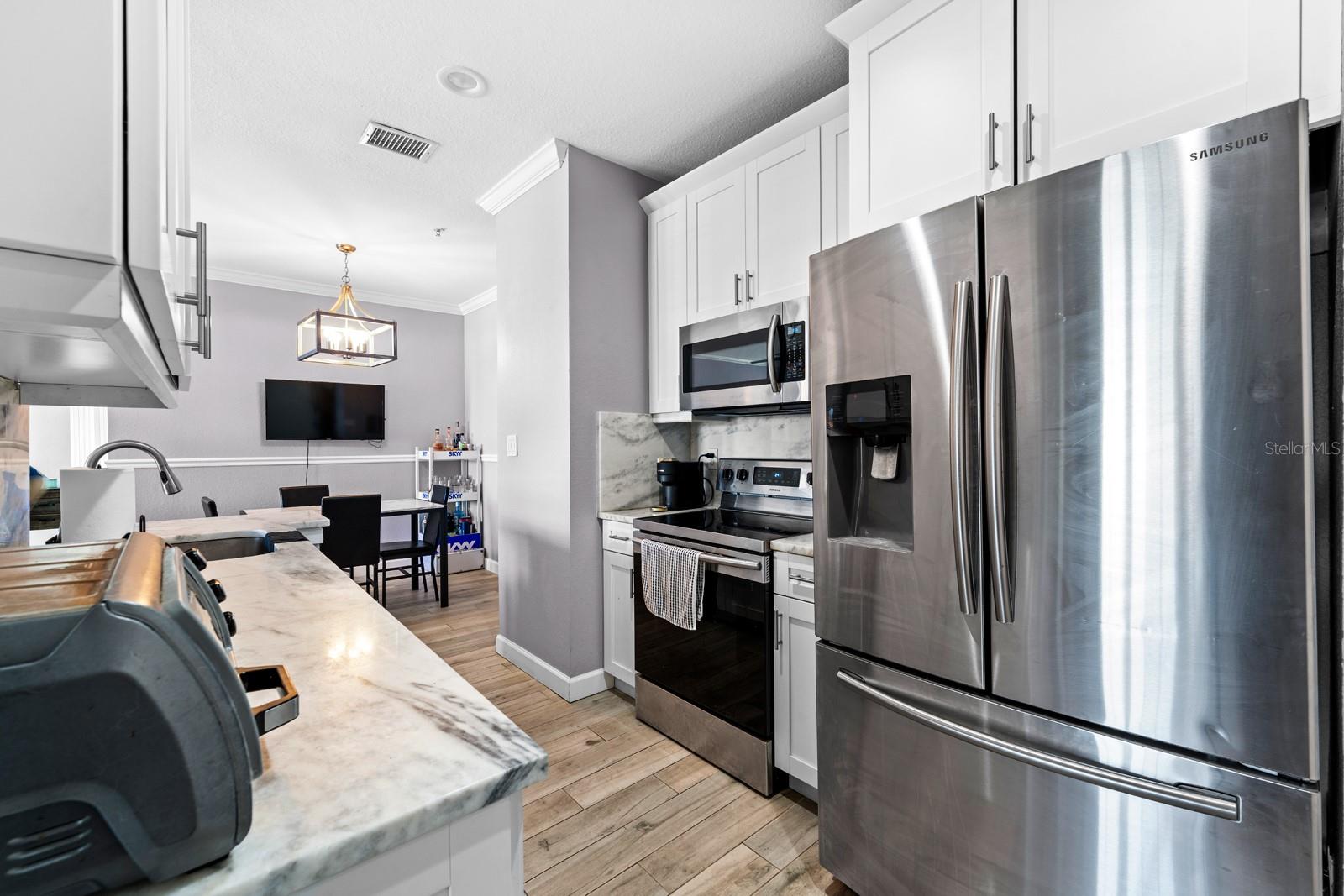 Image 9 of 45 For 5000 Culbreath Key Way 4303