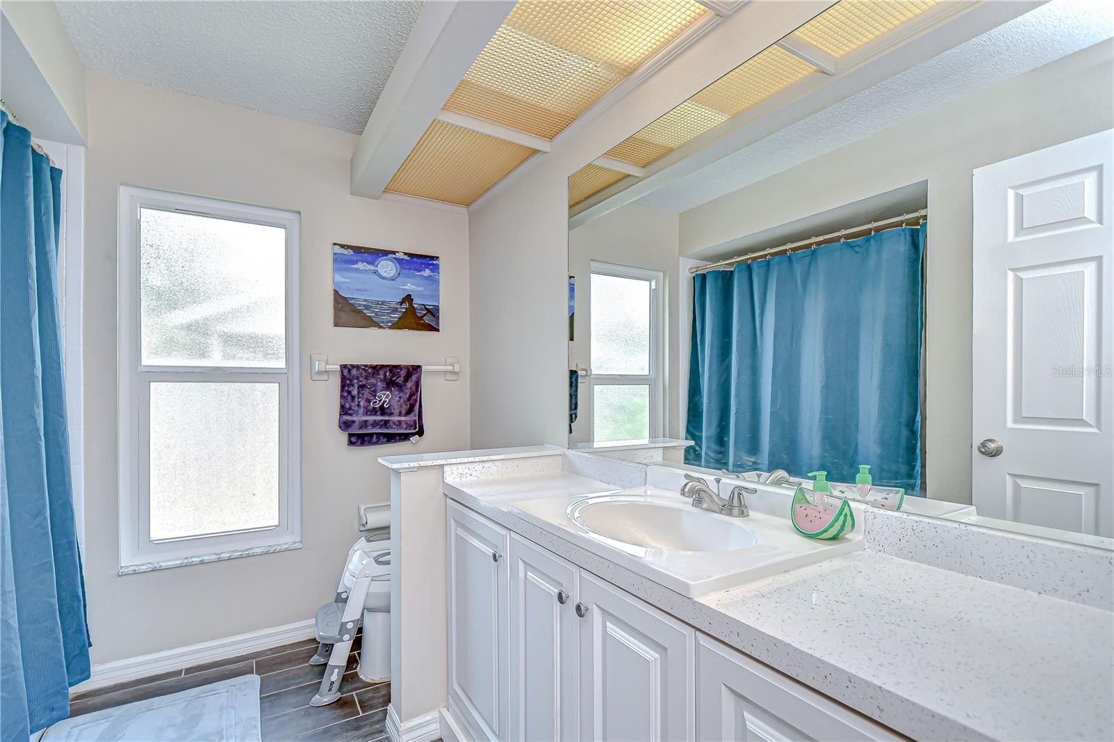 Image 21 of 27 For 2020 Elk Spring Drive