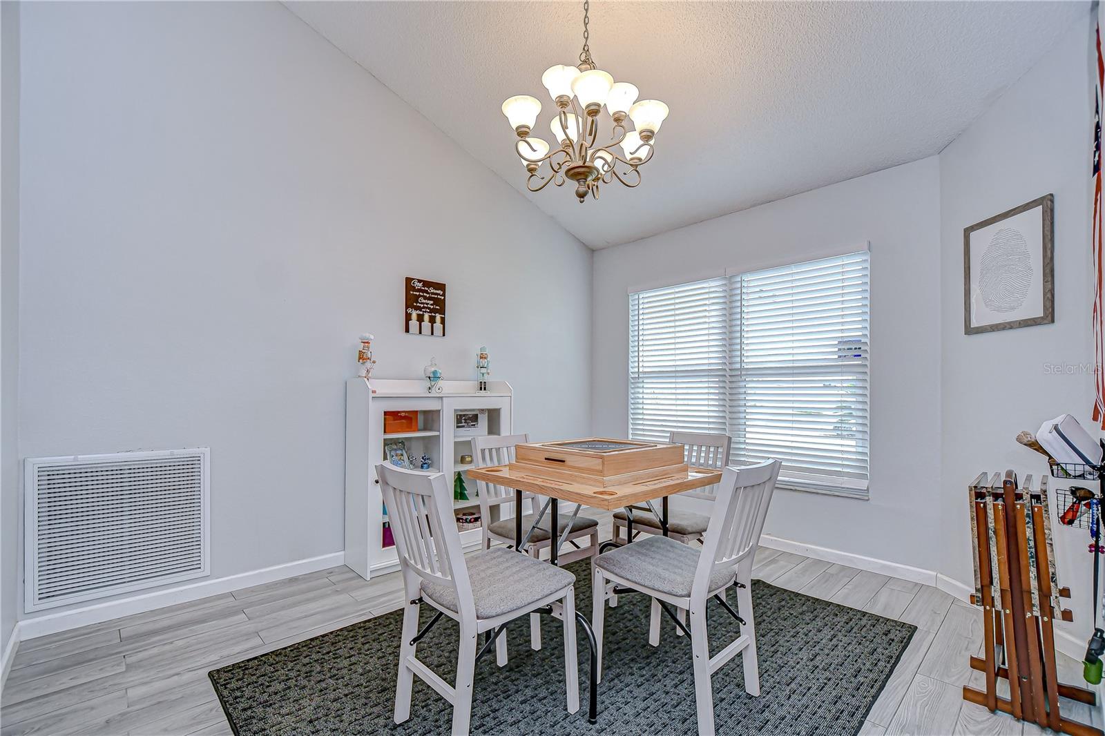 Image 4 of 27 For 2020 Elk Spring Drive