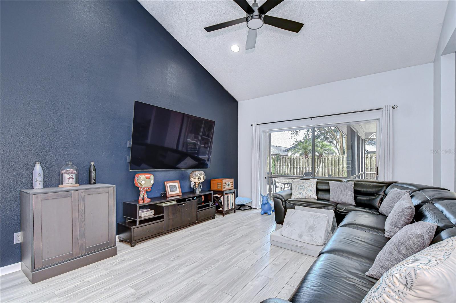 Image 7 of 27 For 2020 Elk Spring Drive