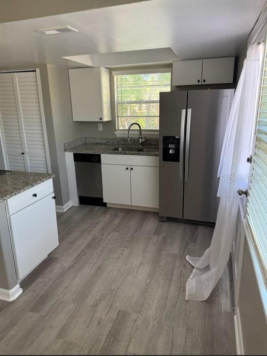 Image 2 of 9 For 101 Lemon Street 3