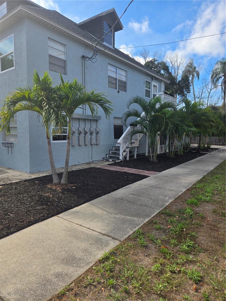 Image 8 of 9 For 101 Lemon Street 3