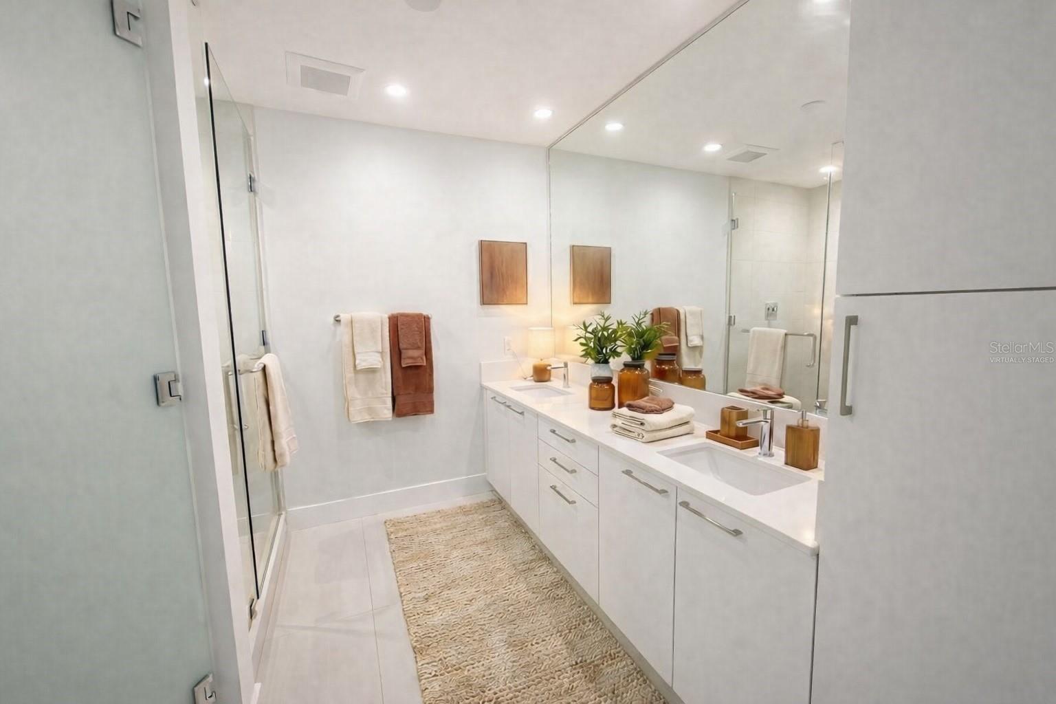 Image 8 of 37 For 275 1st Avenue 3507