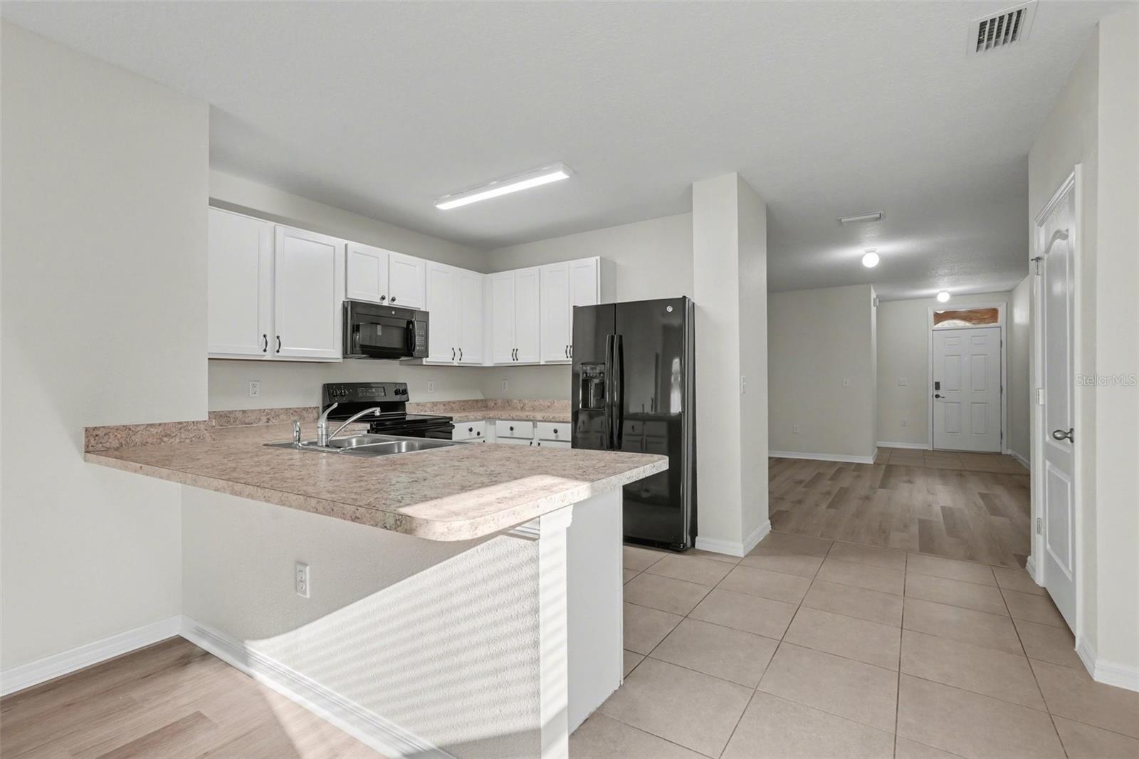 Image 13 of 33 For 10125 Hawk Storm Avenue