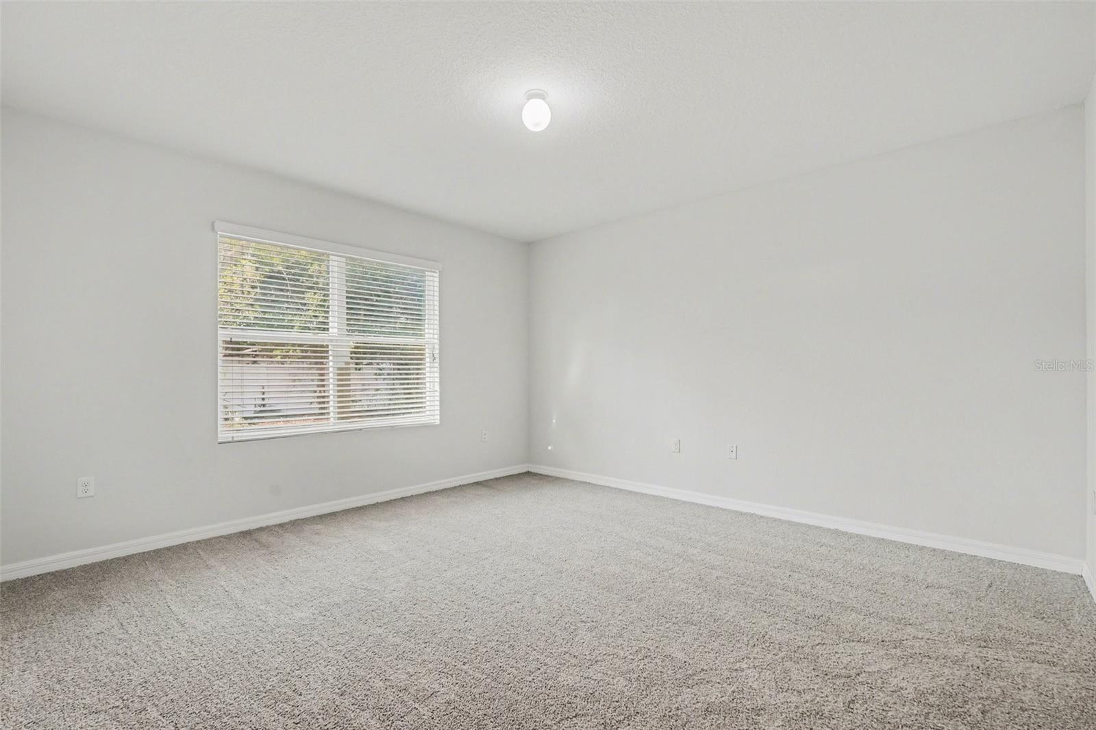 Image 24 of 33 For 10125 Hawk Storm Avenue