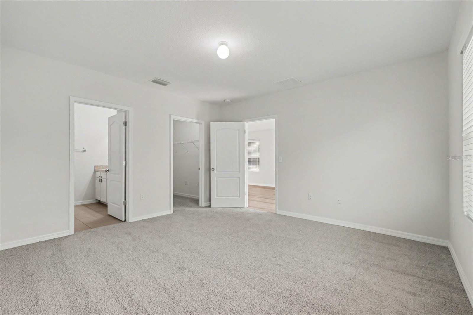 Image 26 of 33 For 10125 Hawk Storm Avenue