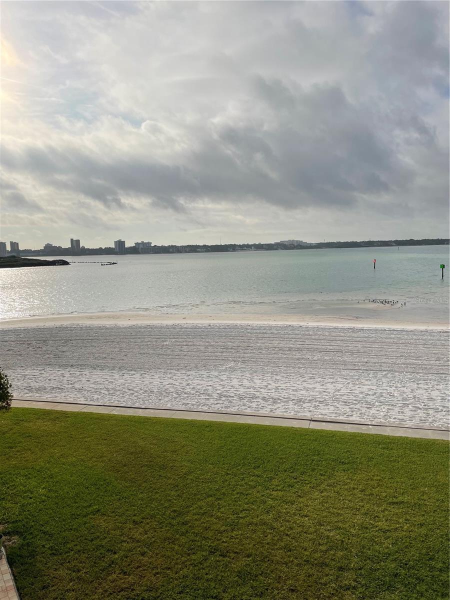 Image 41 of 41 For 895 Gulfview Boulevard 303