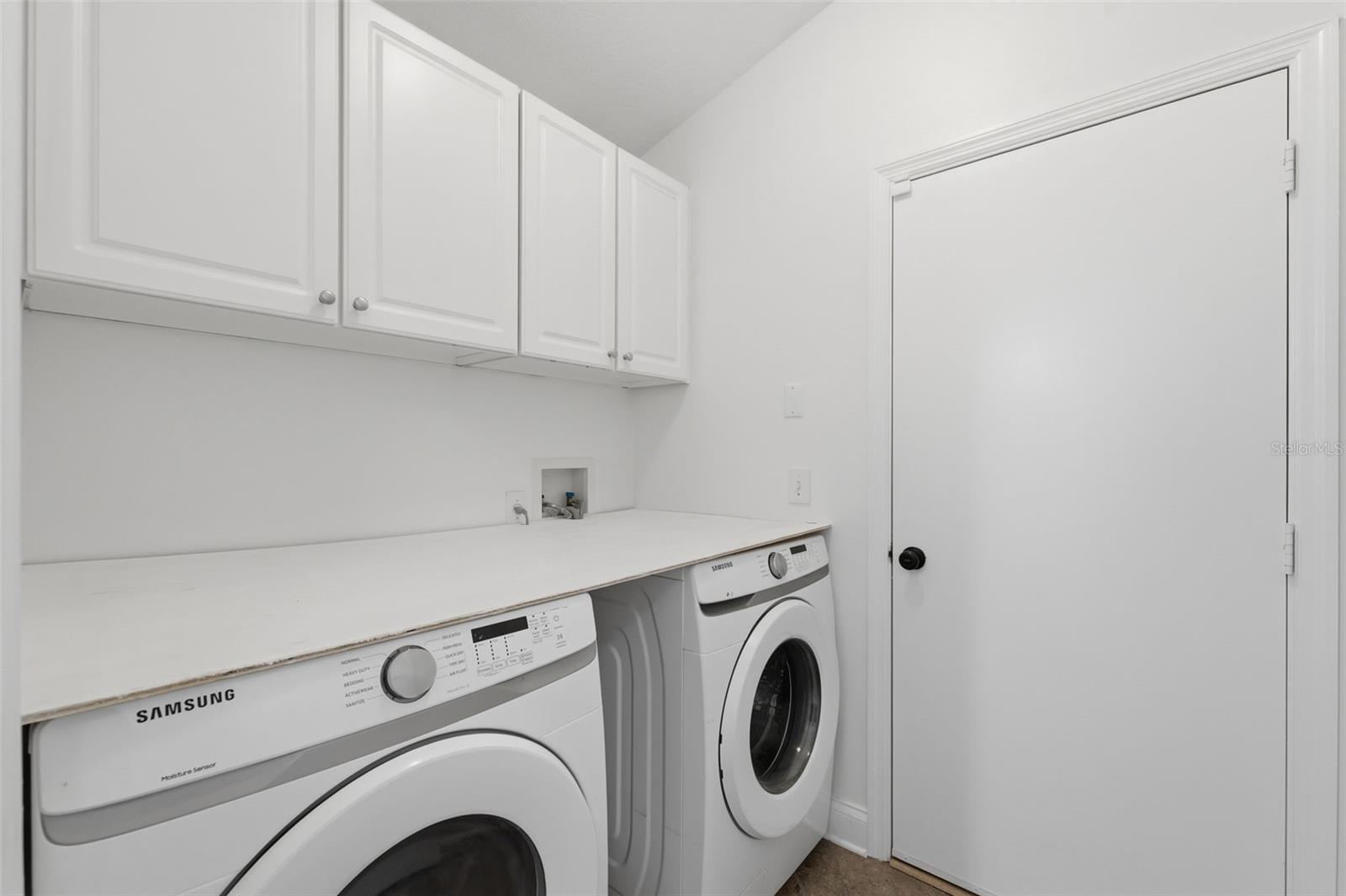 Image 12 of 32 For 4527 Clarkwood Court