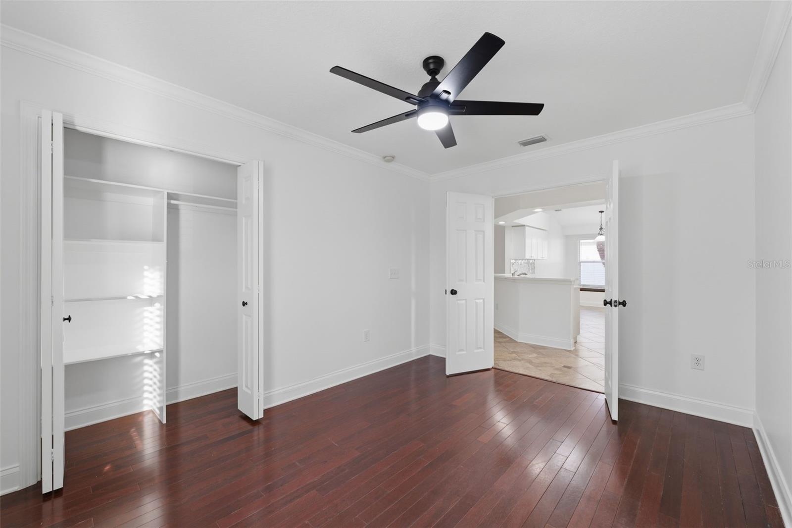 Image 21 of 32 For 4527 Clarkwood Court