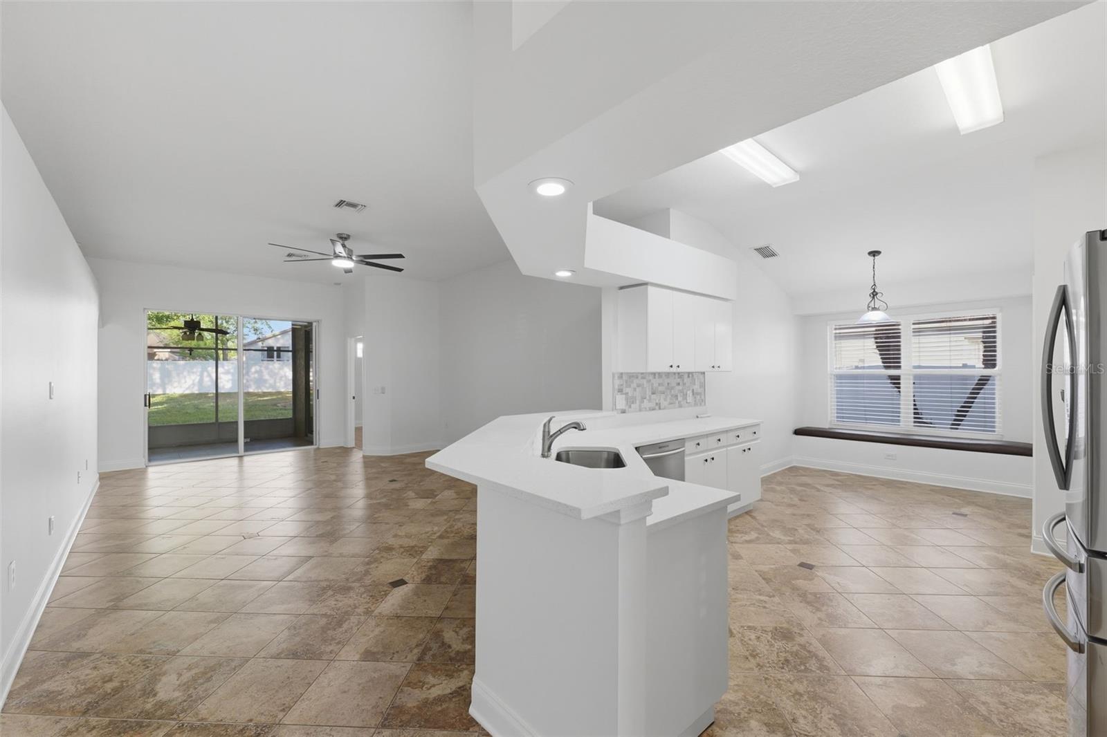 Image 8 of 32 For 4527 Clarkwood Court