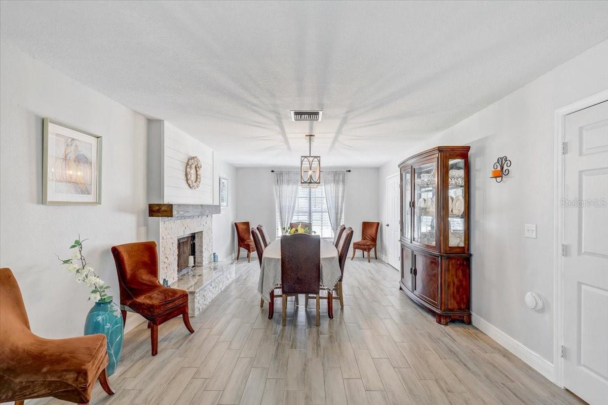 Image 10 of 63 For 4710 Stearns Road