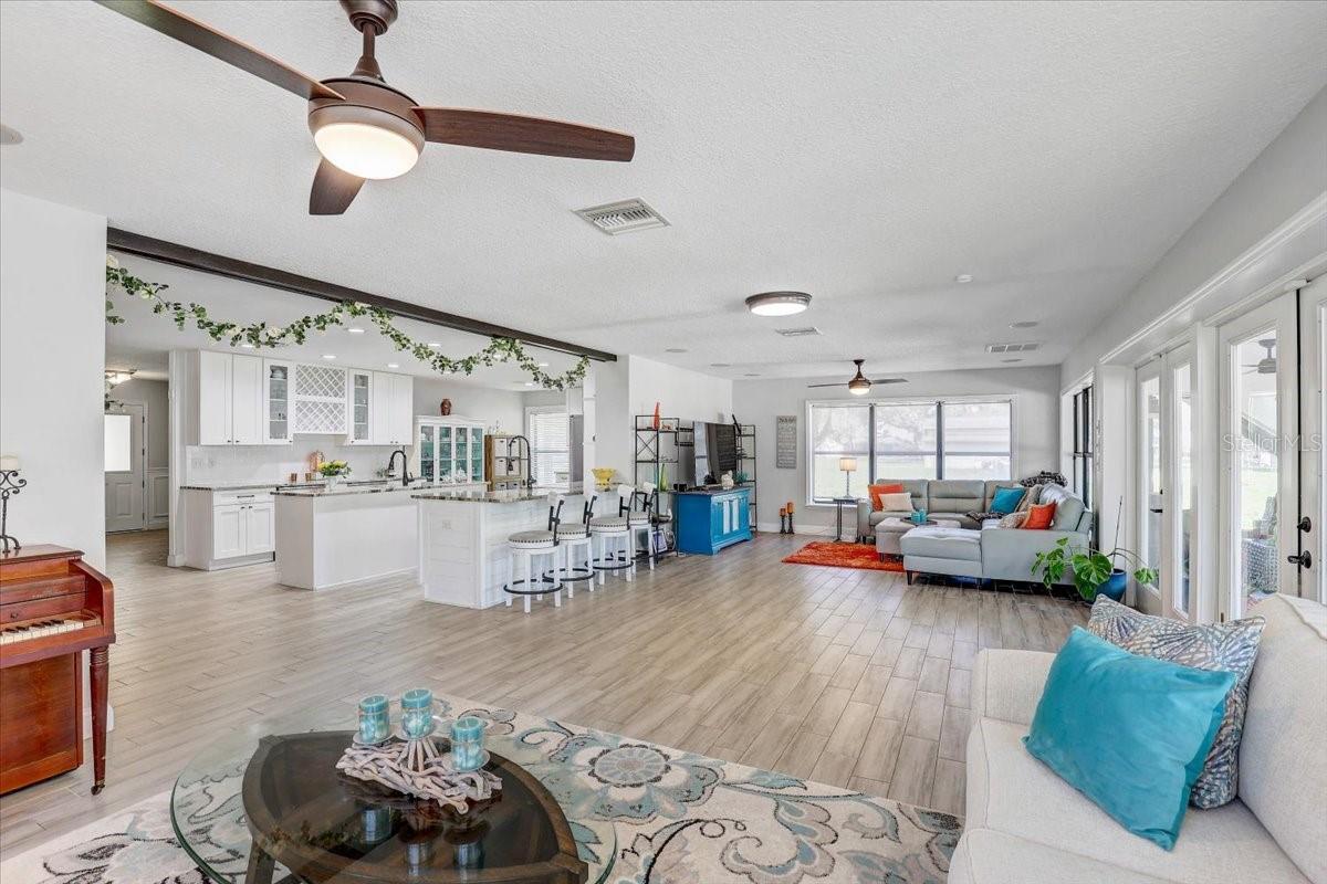 Image 14 of 63 For 4710 Stearns Road