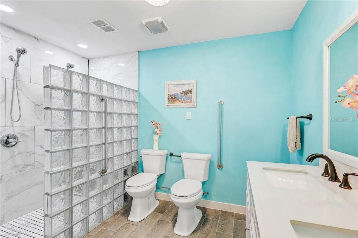 Image 21 of 63 For 4710 Stearns Road