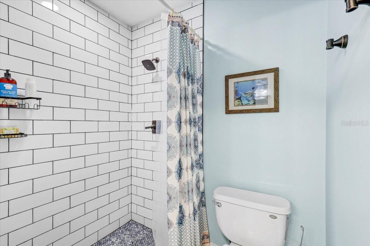 Image 46 of 63 For 4710 Stearns Road