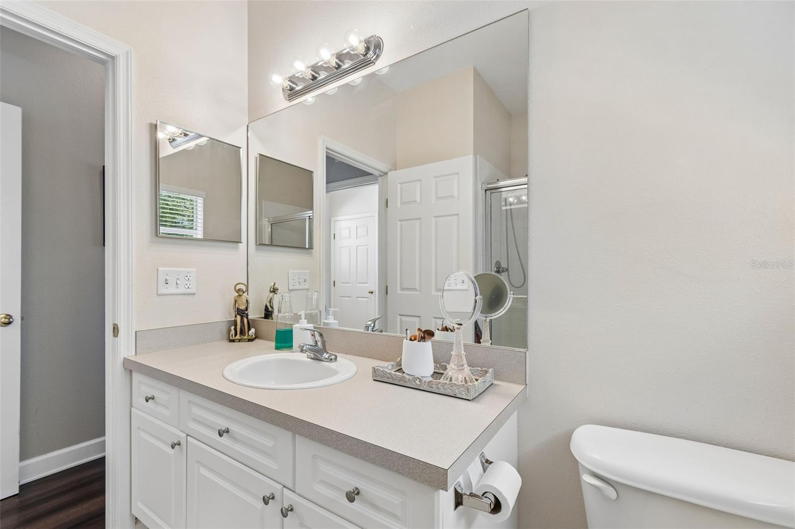 Image 17 of 34 For 5307 Point Pleasant Lane