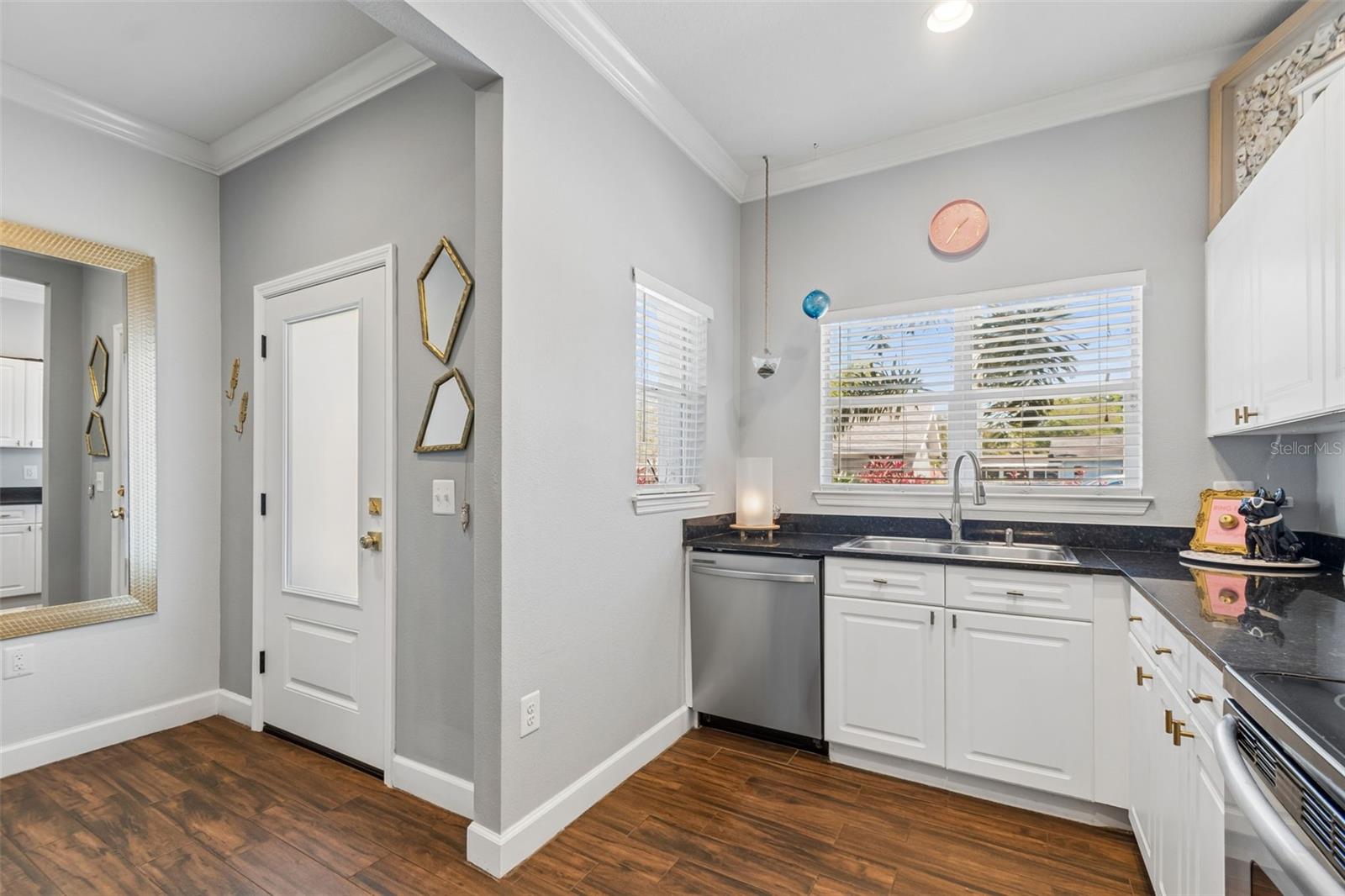 Image 4 of 34 For 5307 Point Pleasant Lane