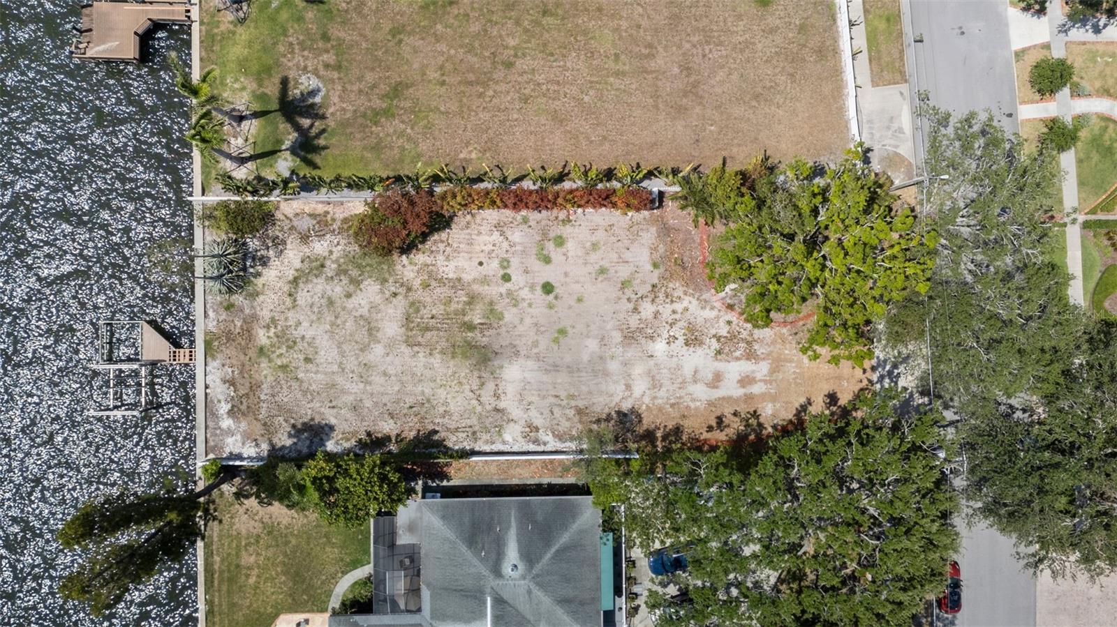 Image 14 of 47 For 214 Blanca Avenue