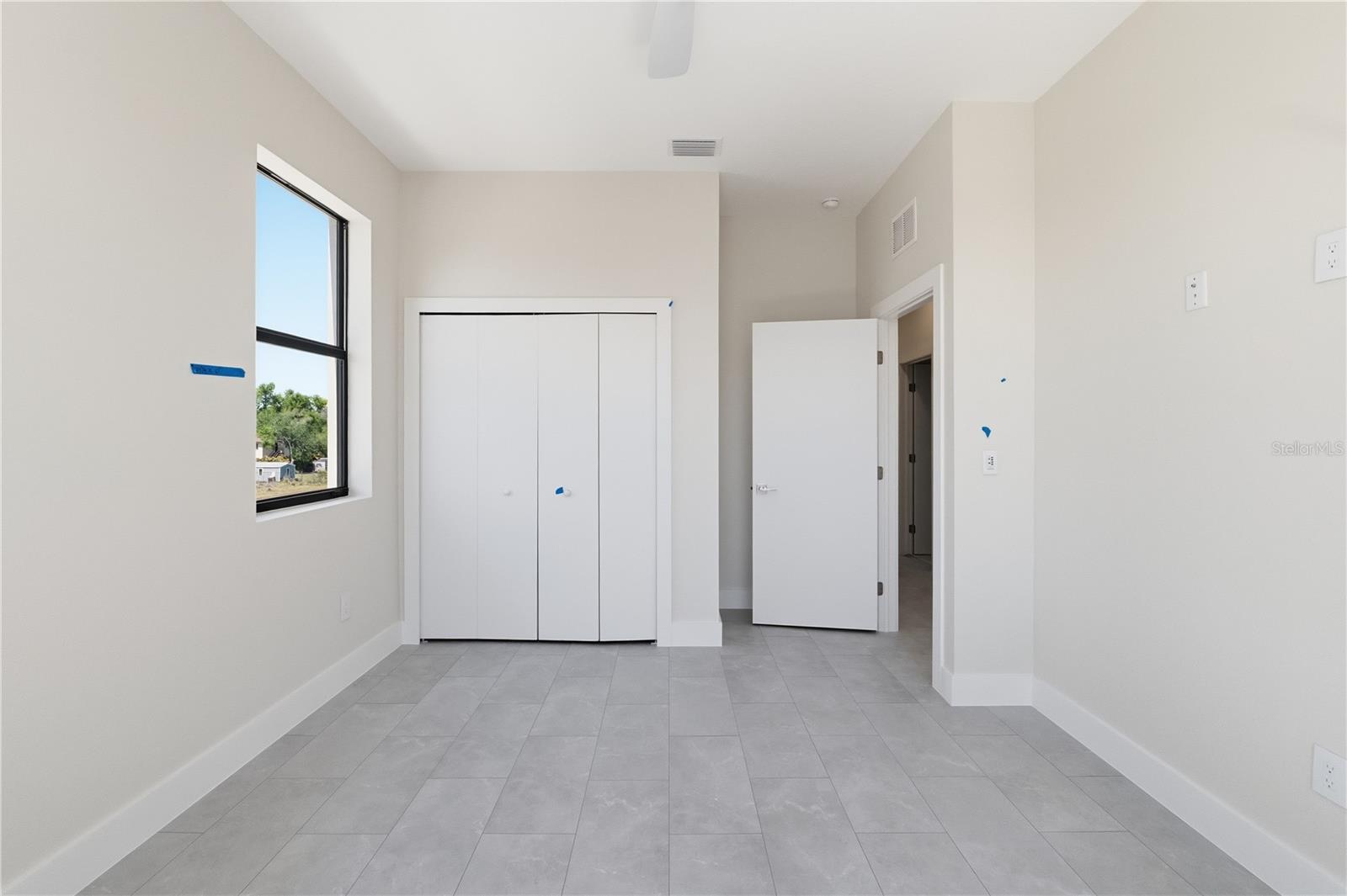 Listing photo id 8 for 8459 Modano Place