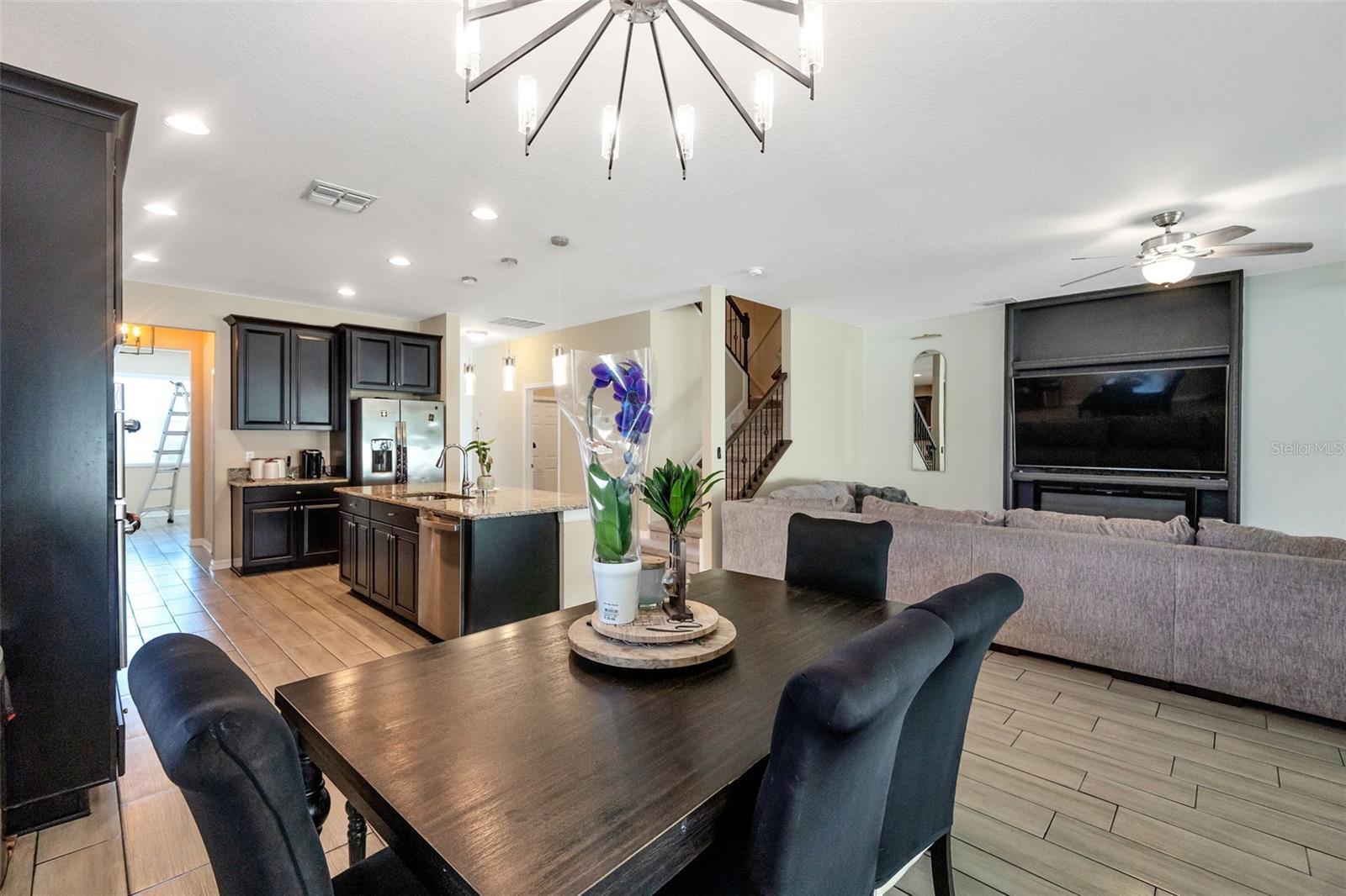 Image 11 of 41 For 30068 Skylark Drive