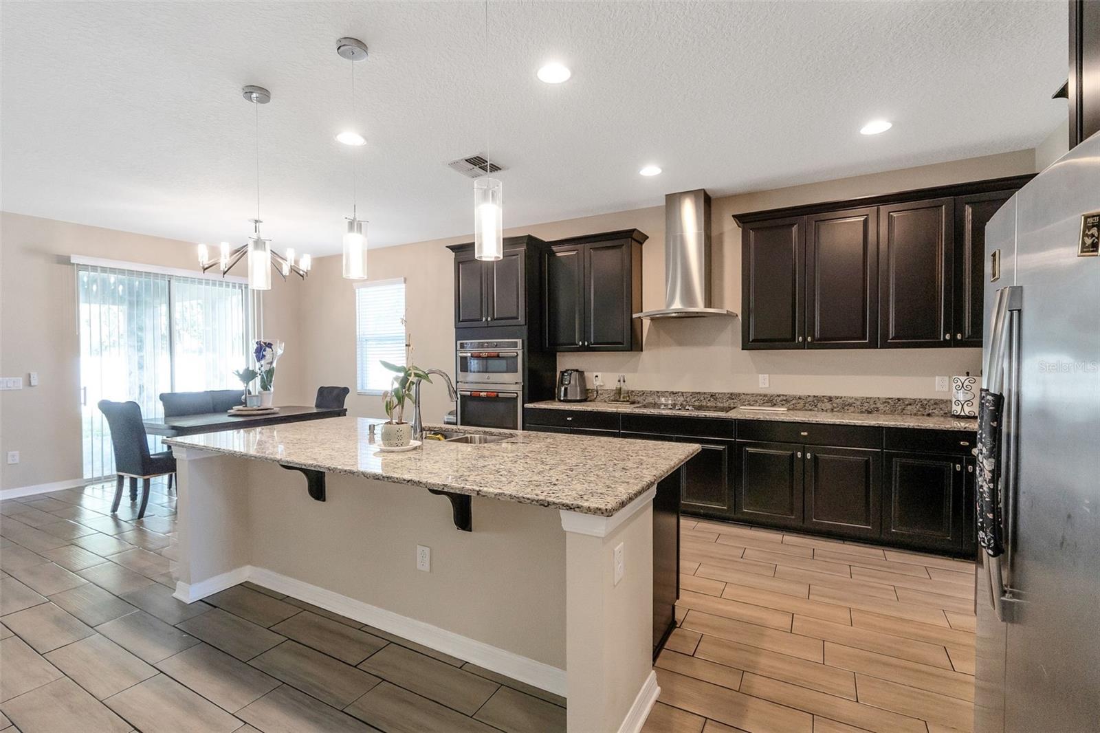 Image 14 of 41 For 30068 Skylark Drive