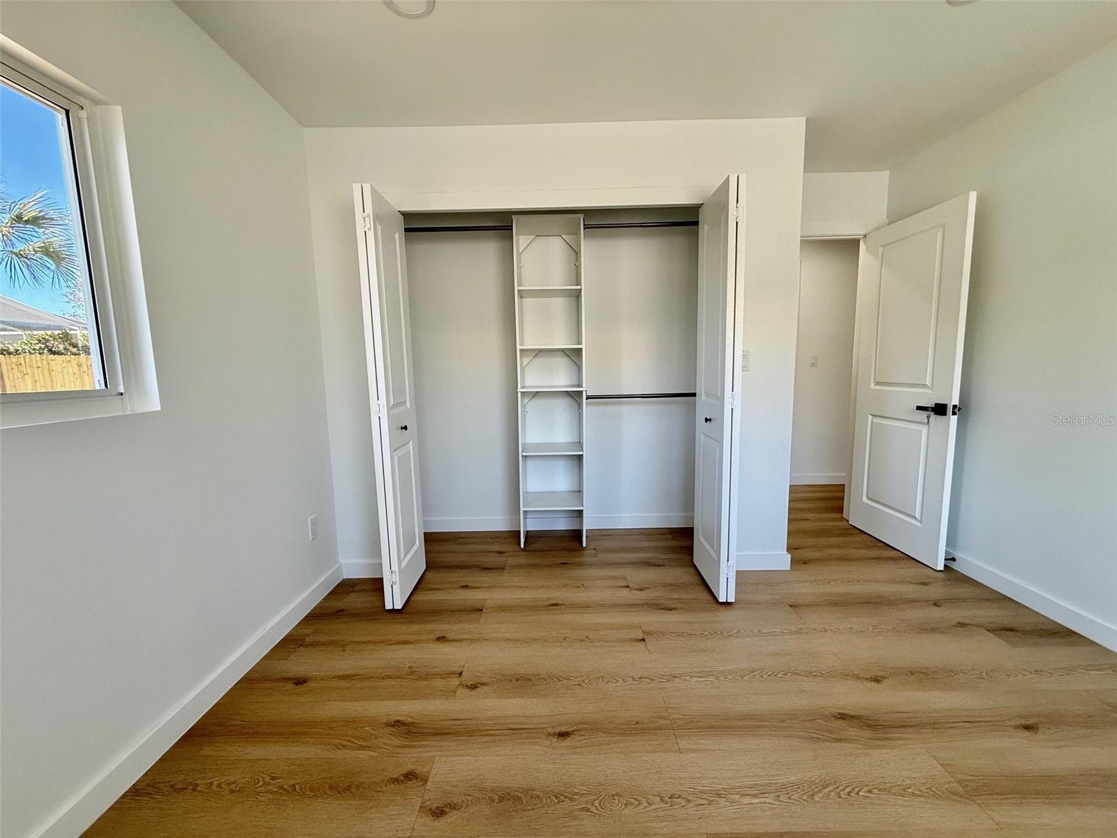 Image 16 of 34 For 3930 Eden Roc Circle