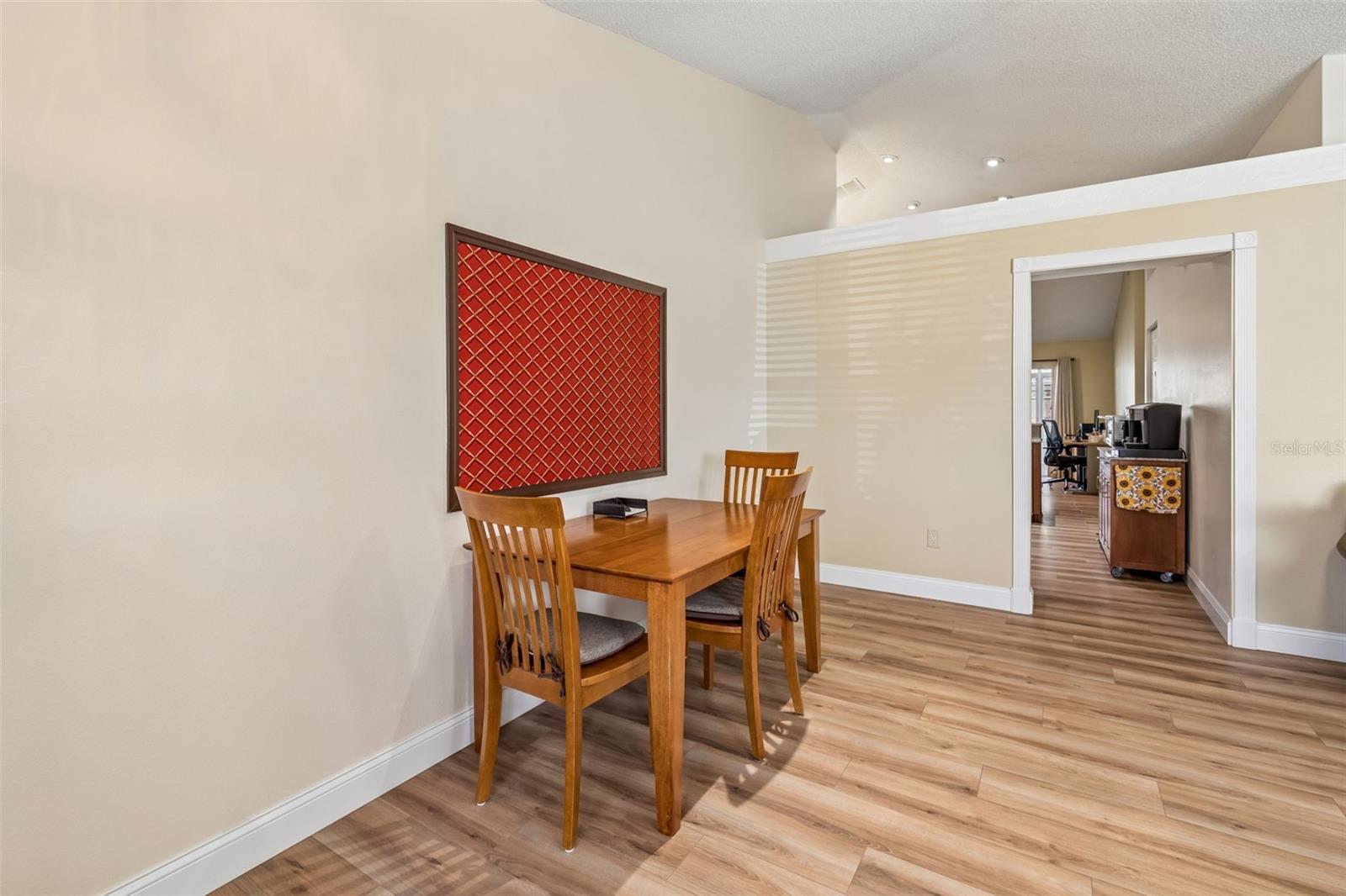 Image 11 of 61 For 11029 Streamside Drive