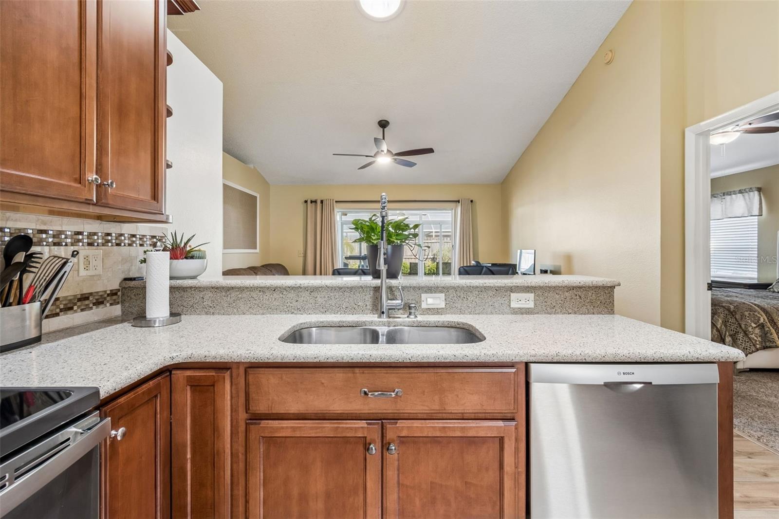 Image 16 of 61 For 11029 Streamside Drive