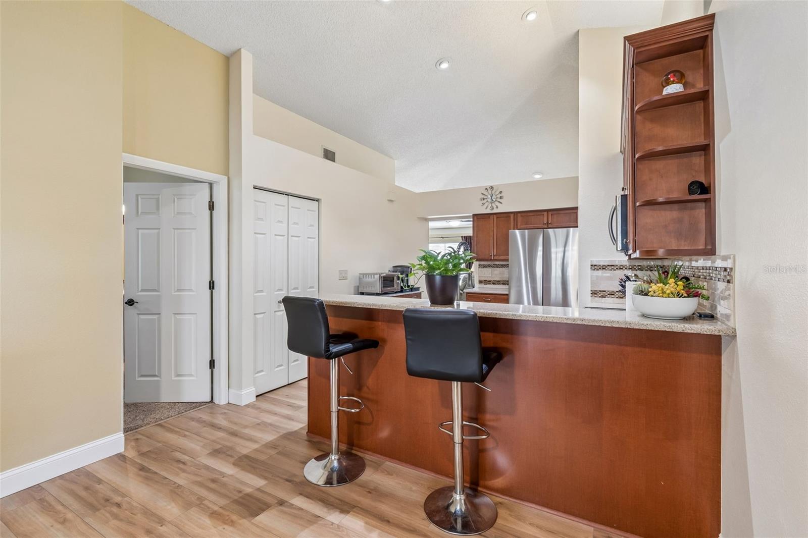 Image 19 of 61 For 11029 Streamside Drive