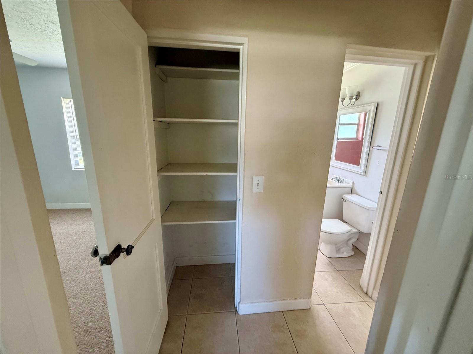 Image 11 of 12 For 3907 Mullen Avenue