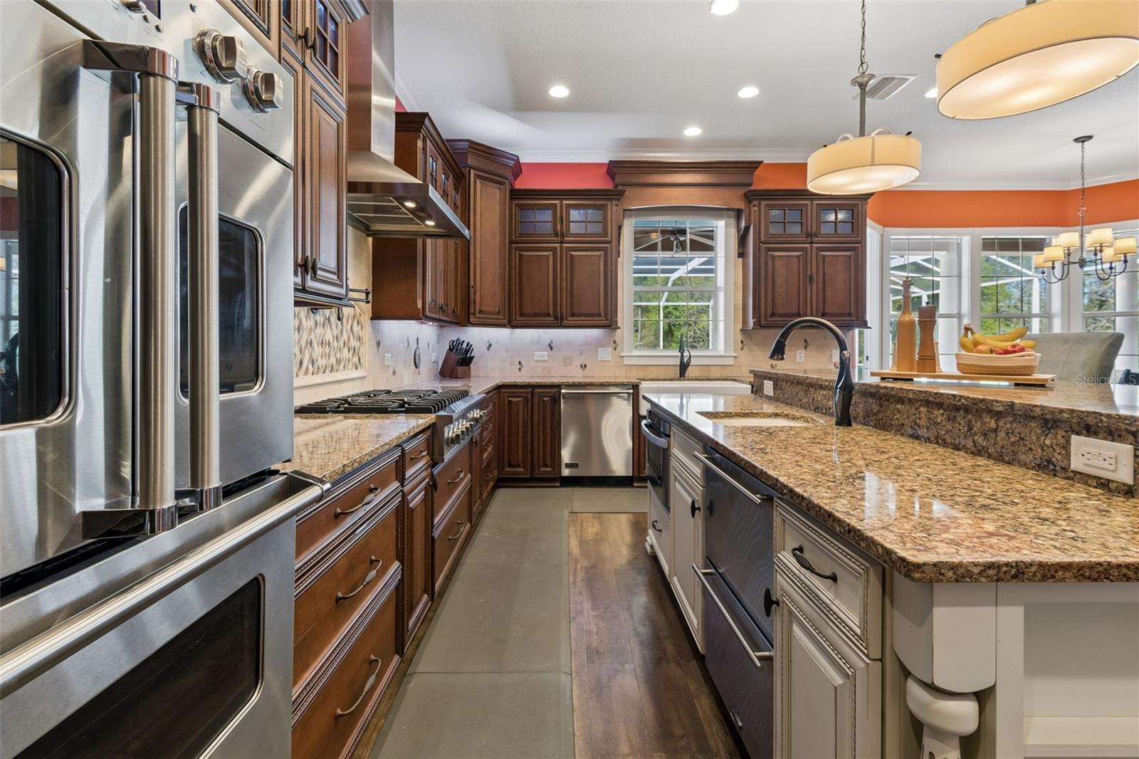 Image 22 of 95 For 32641 Blueberry Hill Way