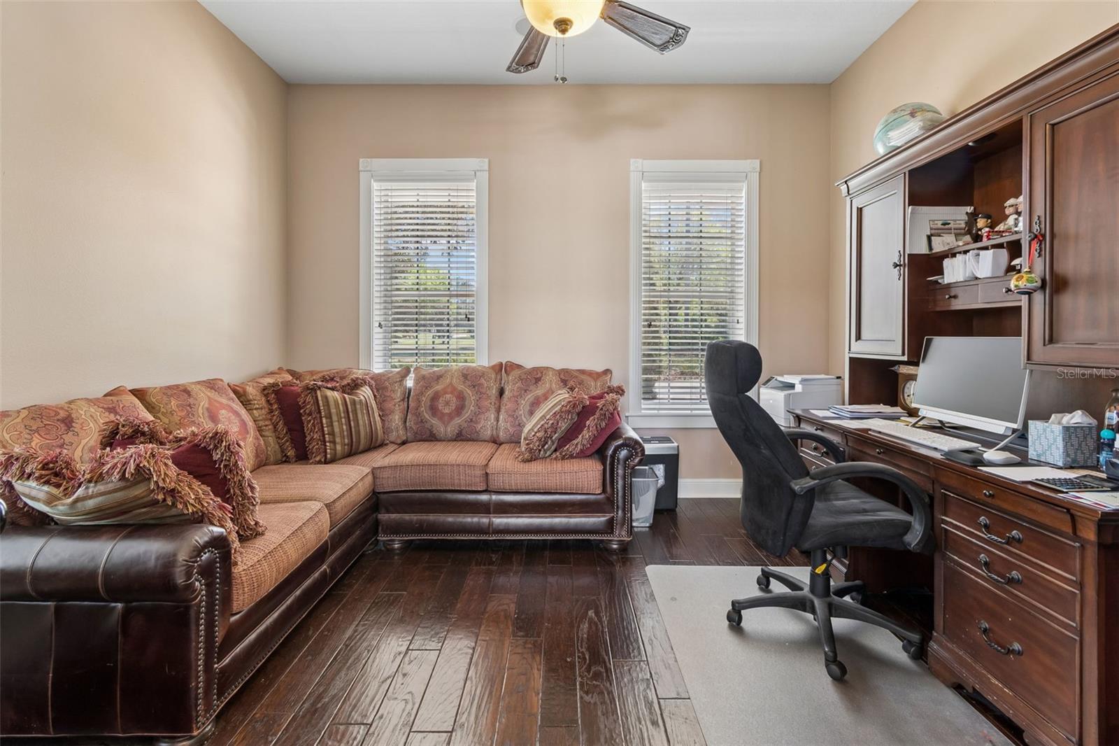 Image 29 of 95 For 32641 Blueberry Hill Way