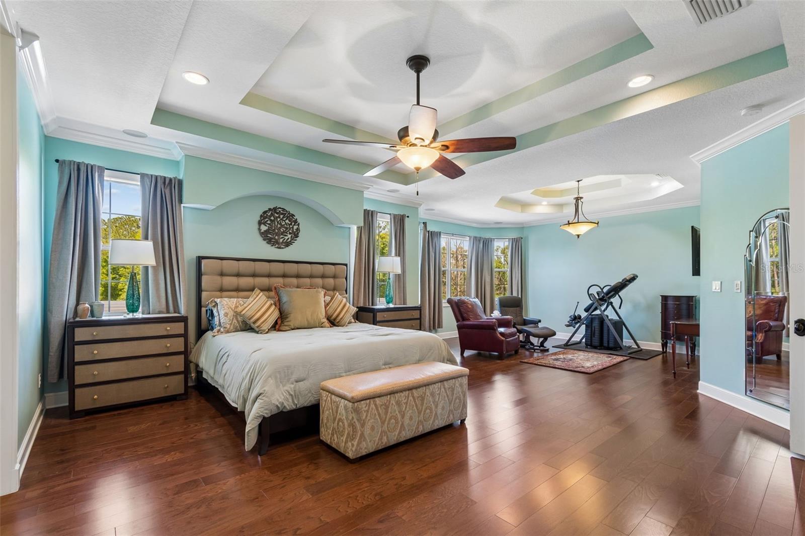 Image 34 of 95 For 32641 Blueberry Hill Way