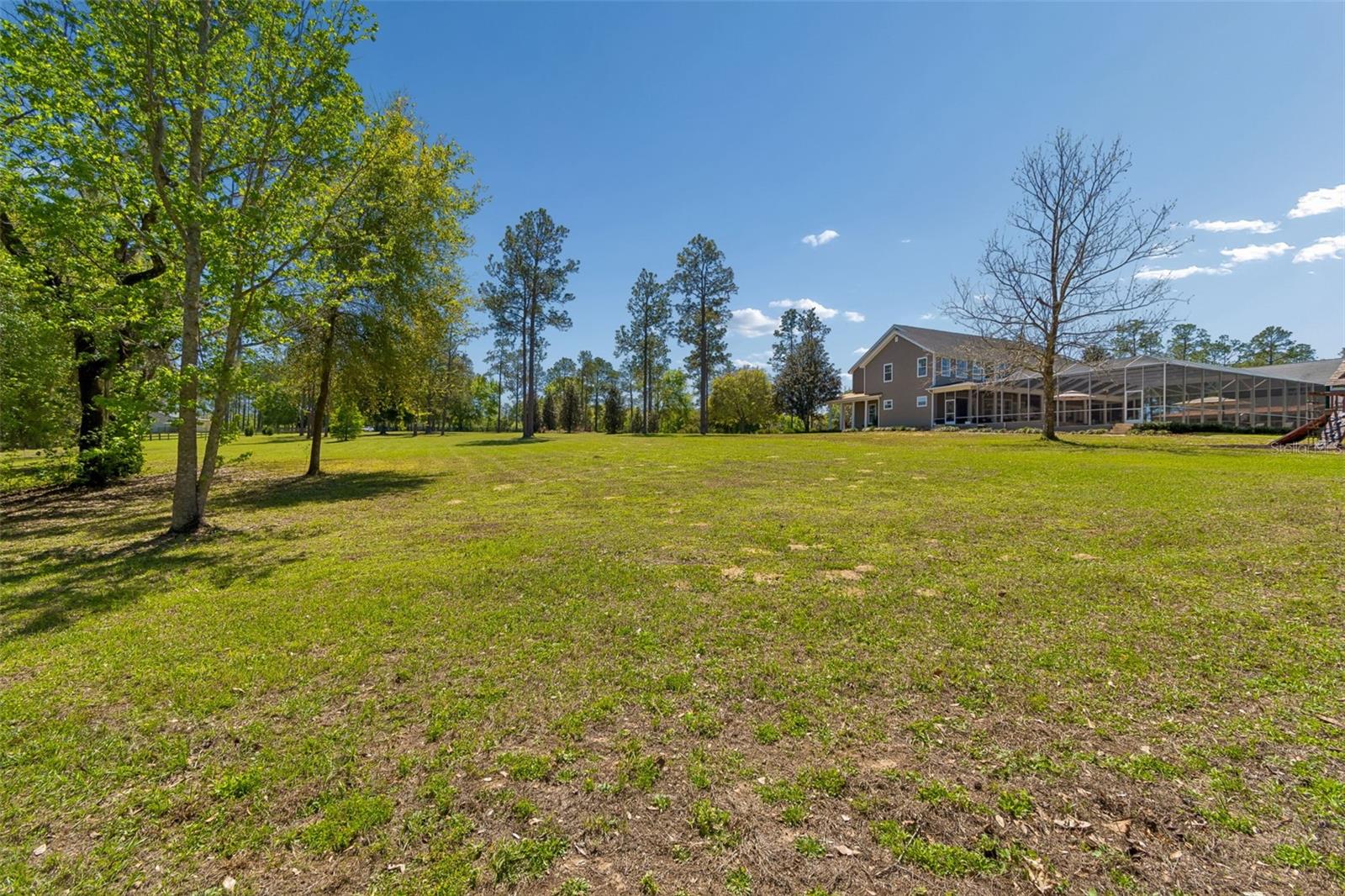 Image 64 of 95 For 32641 Blueberry Hill Way