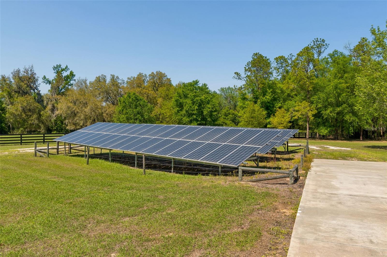 Image 69 of 95 For 32641 Blueberry Hill Way