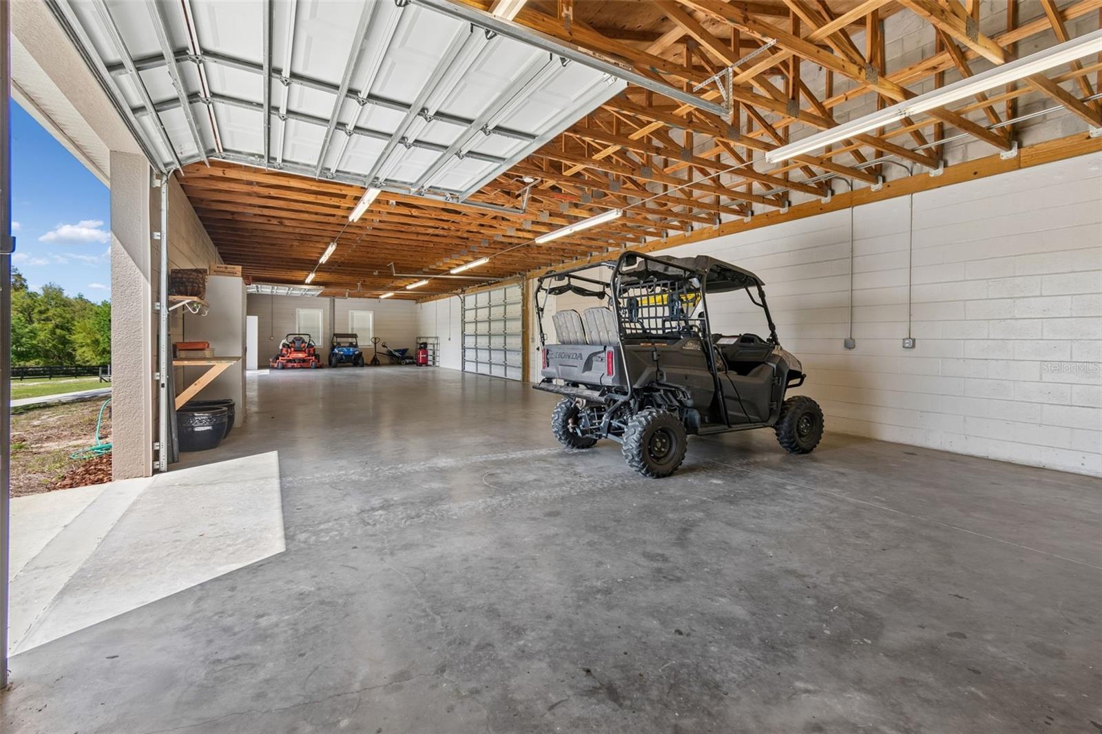 Image 88 of 95 For 32641 Blueberry Hill Way