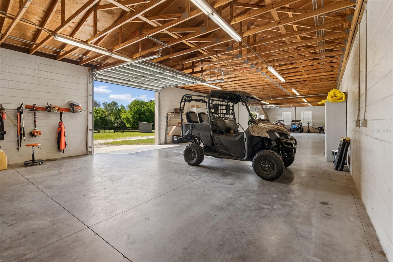 Image 89 of 95 For 32641 Blueberry Hill Way