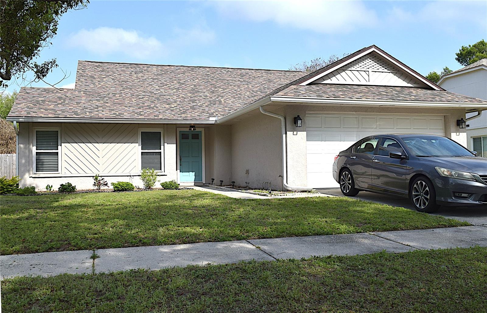 Image 2 of 45 For 2009 Branch Tree Lane