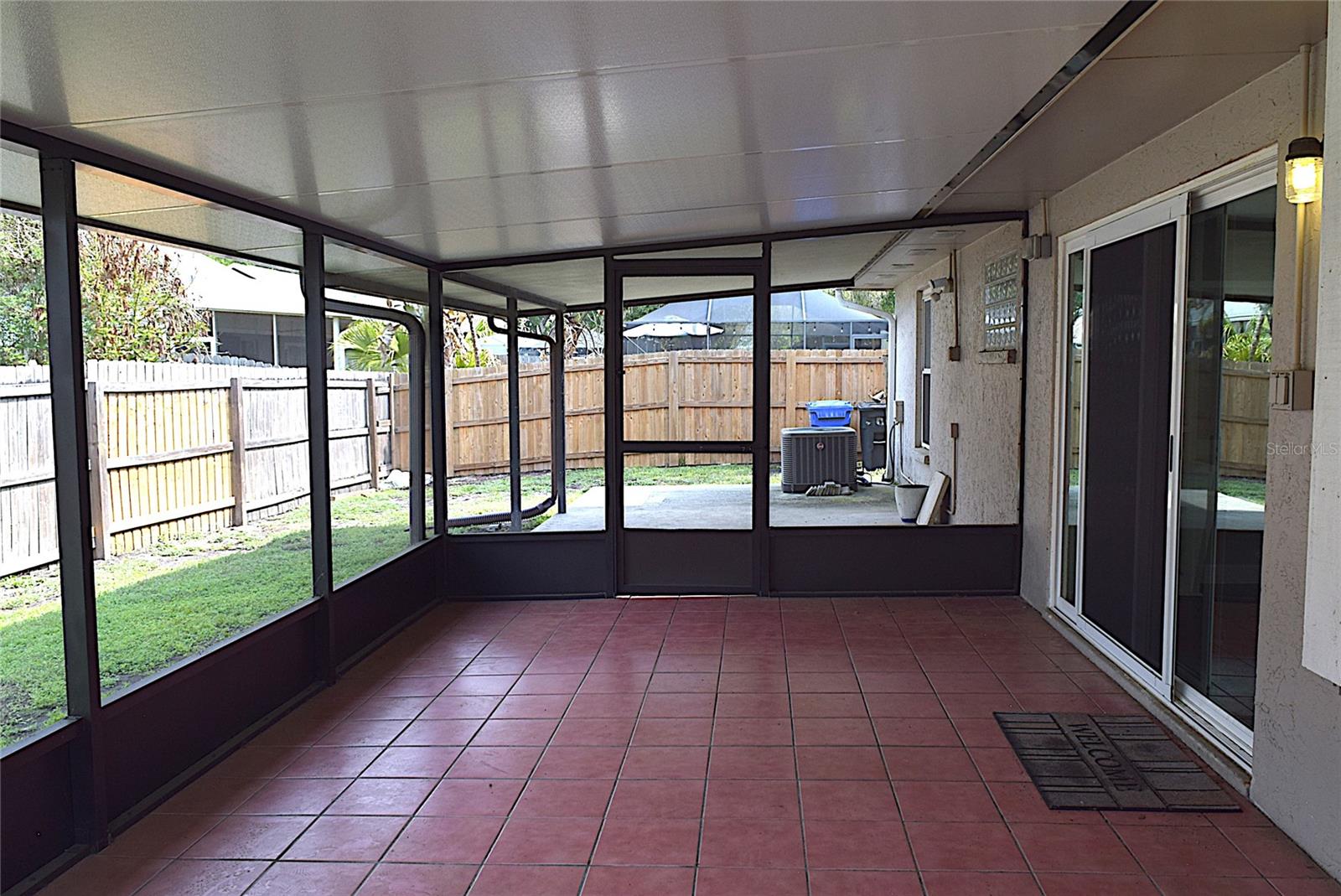 Image 41 of 45 For 2009 Branch Tree Lane